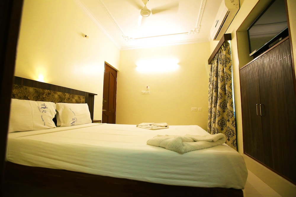 vasantharaja inn