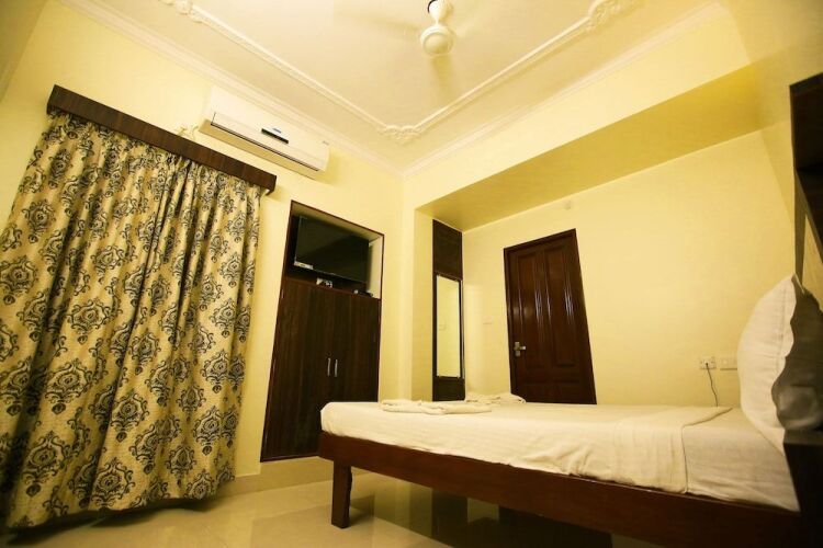vasantharaja inn