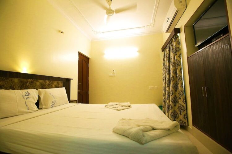 vasantharaja inn