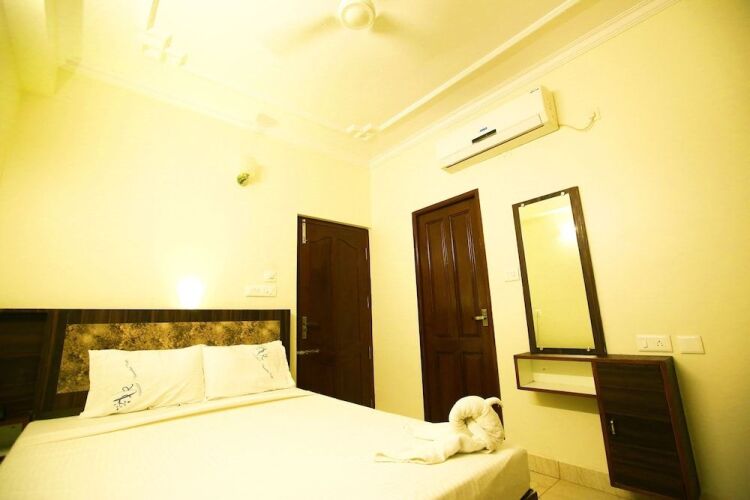 vasantharaja inn