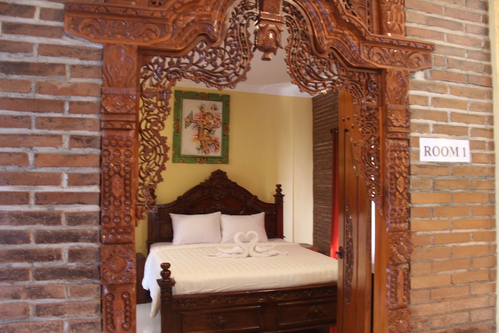 the garuda homestay sanur