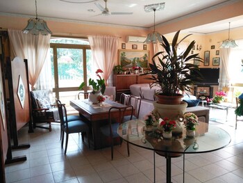 Hotel Eliseo,Giardini Naxos>>Catania,2 star