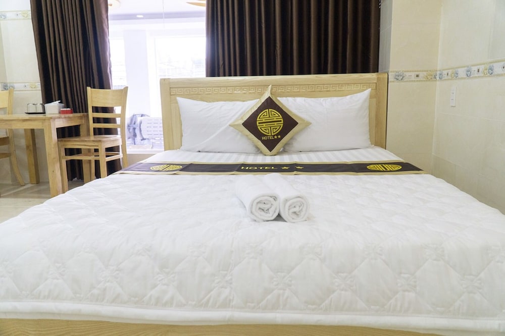 khach san dai an binh tan