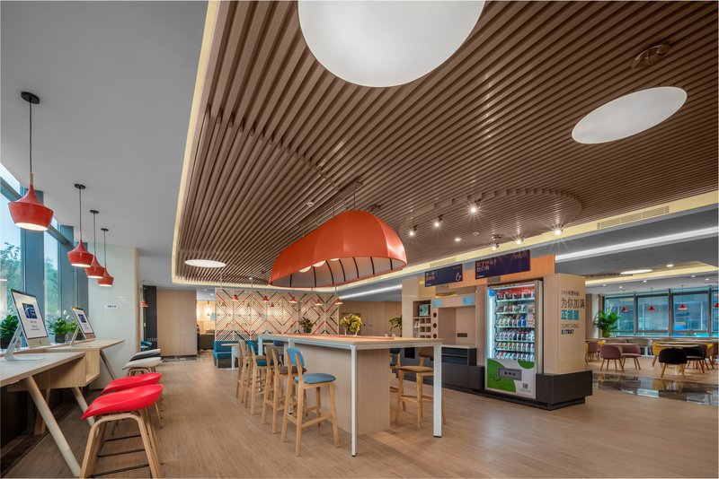 holiday inn express nanjing happy valley an ihg hotel