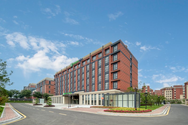 holiday inn express yixing an ihg hotel