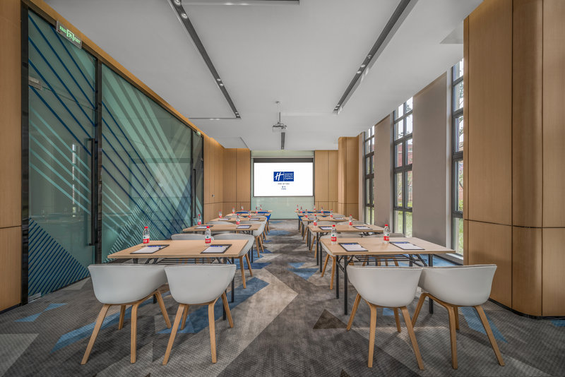 holiday inn express yixing an ihg hotel