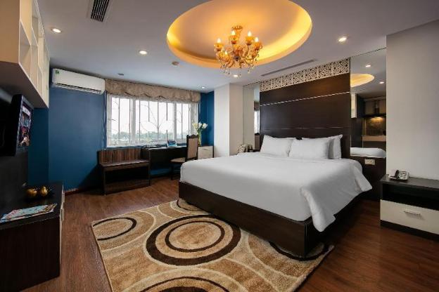 20 hotel and apartment