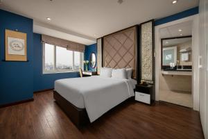 20 hotel and apartment