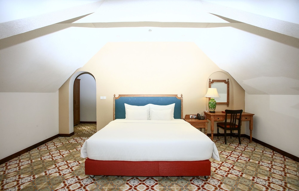 venus hotel tam dao