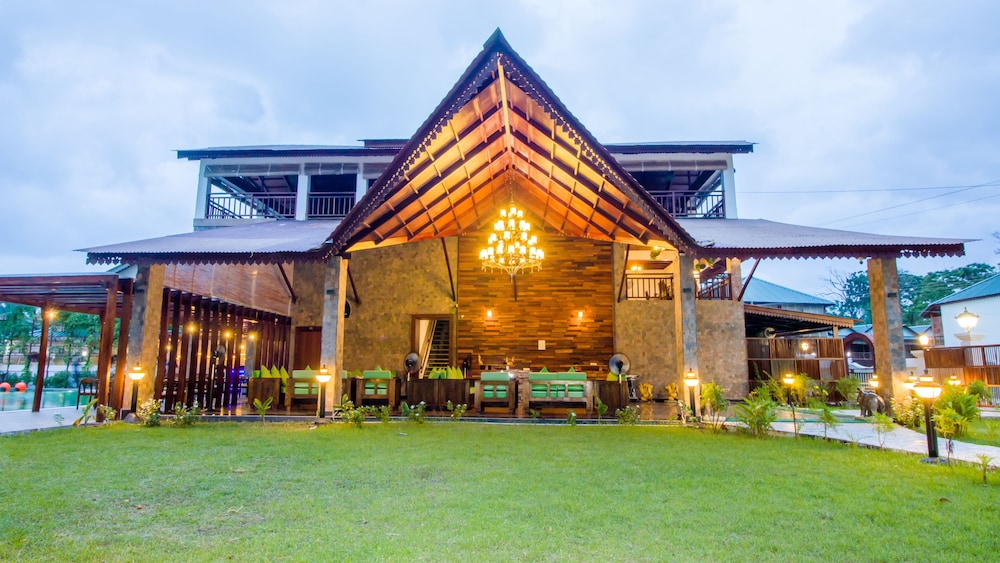 symphony summer sands beach resort and spa