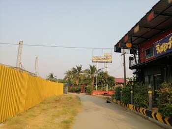 nang phraya resort