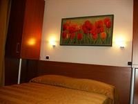 hotel everest