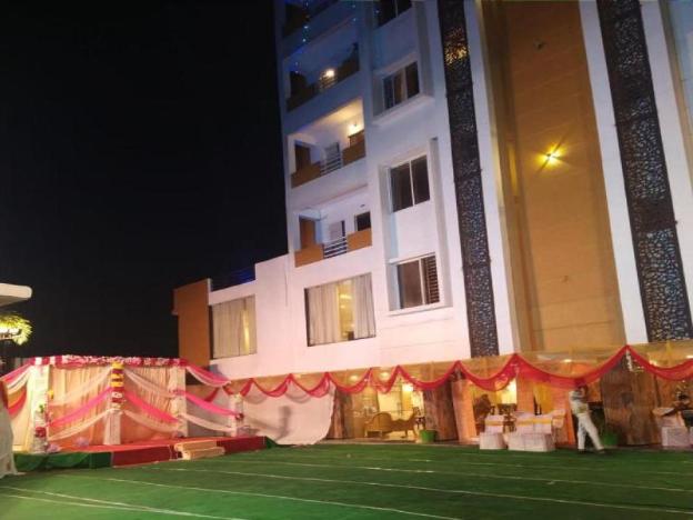 hotel abhinav royal