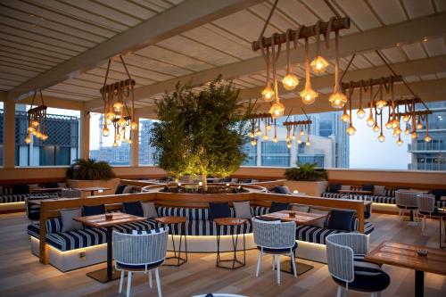 Days Hotel By Wyndham Dubai Deira,,3 star