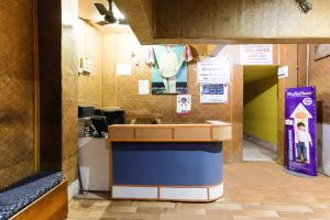 spot on 43459 oasis lodge