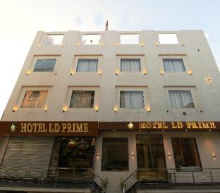 Hotel Ld Prime,Bani Park,4 star