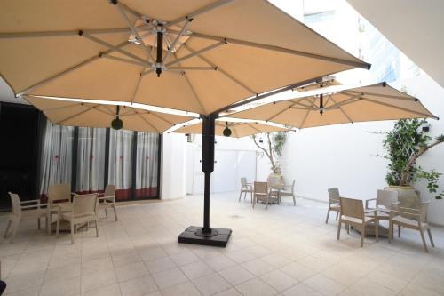downtown tunis hotel