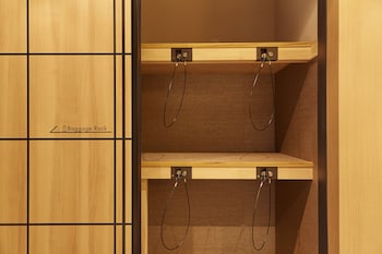 monday apart hamamatsucho daimon