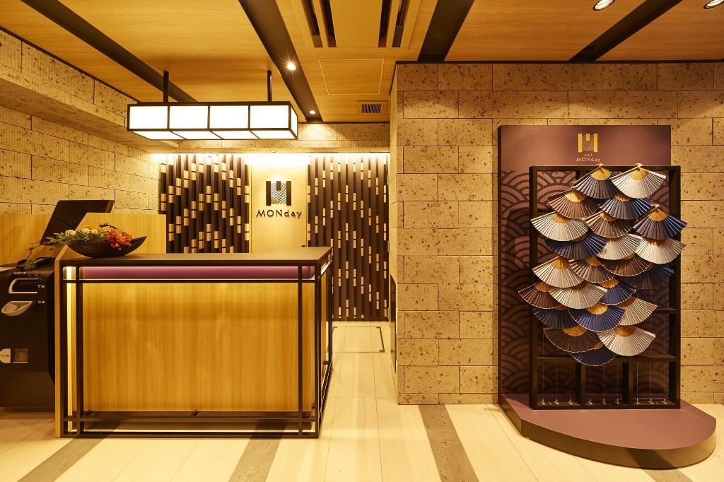 monday apart hamamatsucho daimon