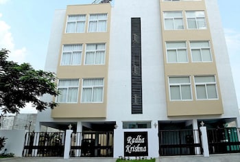 hyber hotels gachibowli