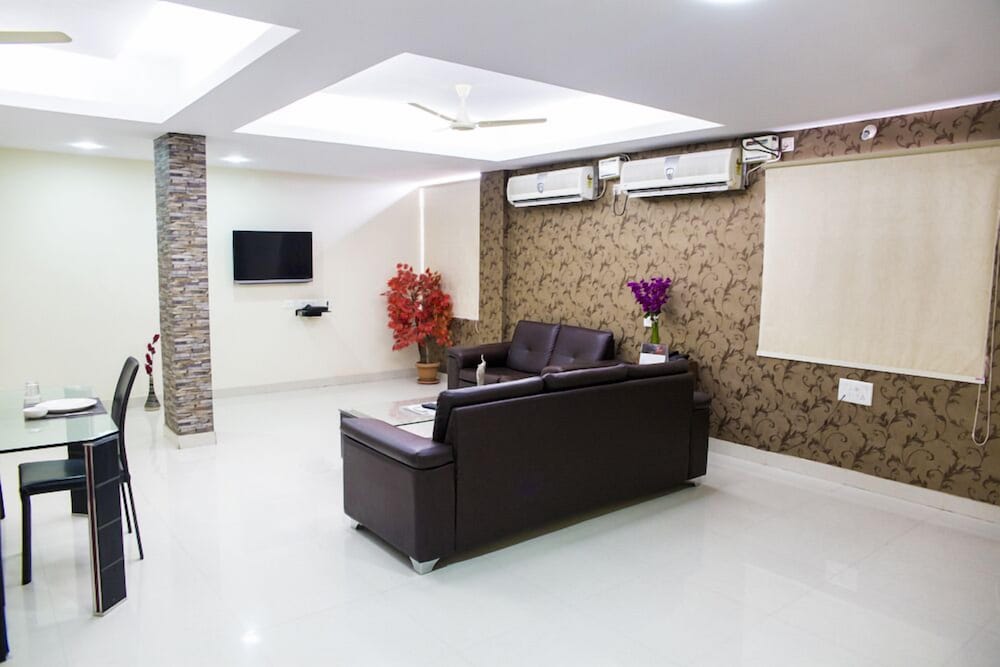 hyber hotels gachibowli