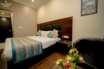 sanobar the midtown mussoorie