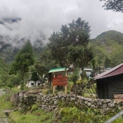 Ourguest Camp Lachung,Mangan>>Lachung,3 star