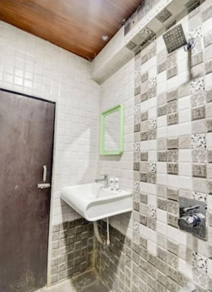 hotel swagatham residency