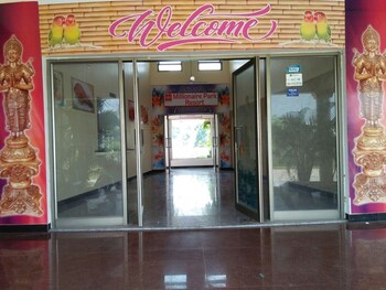 ulo millionaire park