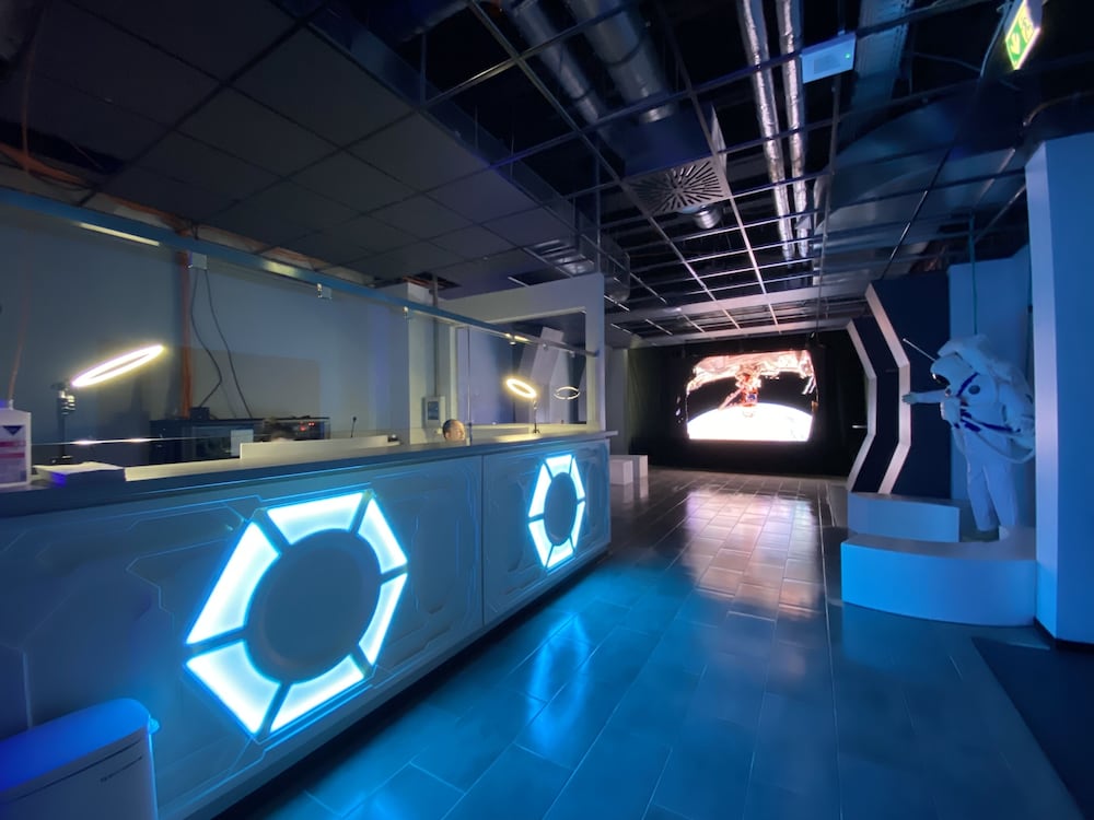 space night hostel