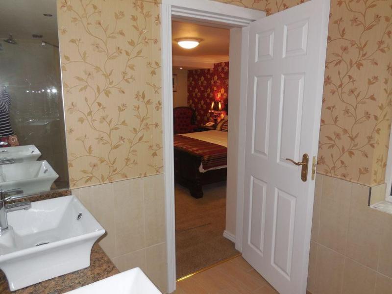 Crystal Springs B&B,Kilcummin>>County Kerry,3 star