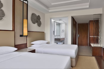 Courtyard By Marriott Mahabaleshwar,Mahabaleshwar,4 star