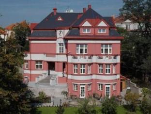 hotel villa