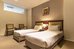 the clarence hotel sydney