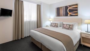 oaks sydney castlereagh suites