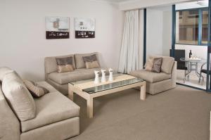 oaks sydney castlereagh suites