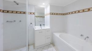 oaks sydney castlereagh suites