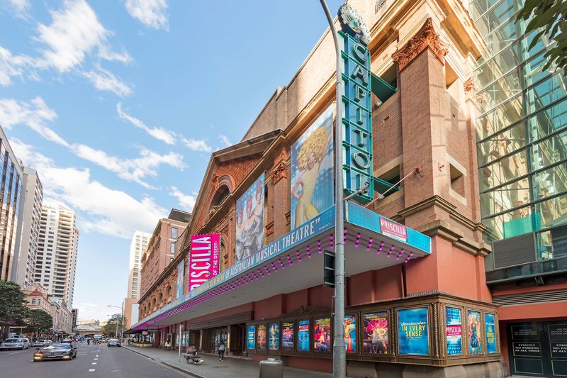 oaks sydney castlereagh suites