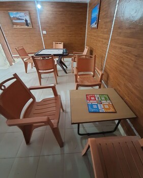 majkhali woods ranikhet by himalayan eco lodges