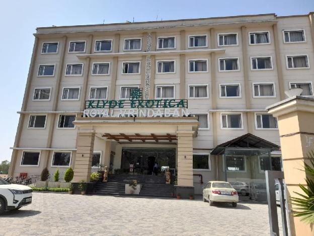 hotel royal vrindaban