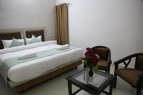 hotel yog tapovan