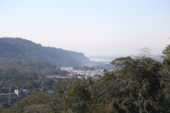 hotel yog tapovan