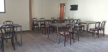 hotel yog tapovan