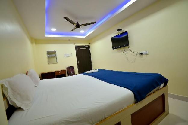 om guest house