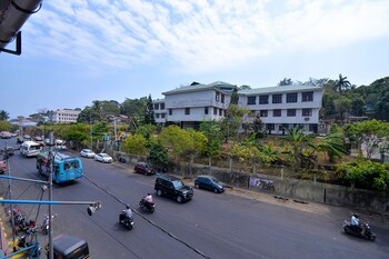 om guest house