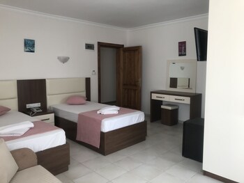 infinity ruby hotel