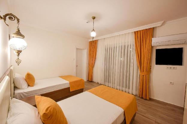 infinity ruby hotel