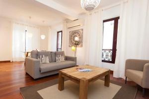 Uphar Homestay,141 Chetak Vihar, Behind Apollo Veterinary College, Agra Road Jaipur,2 star