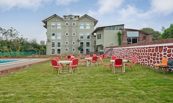 treebo vhyomaan resort