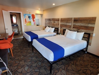 colony inn